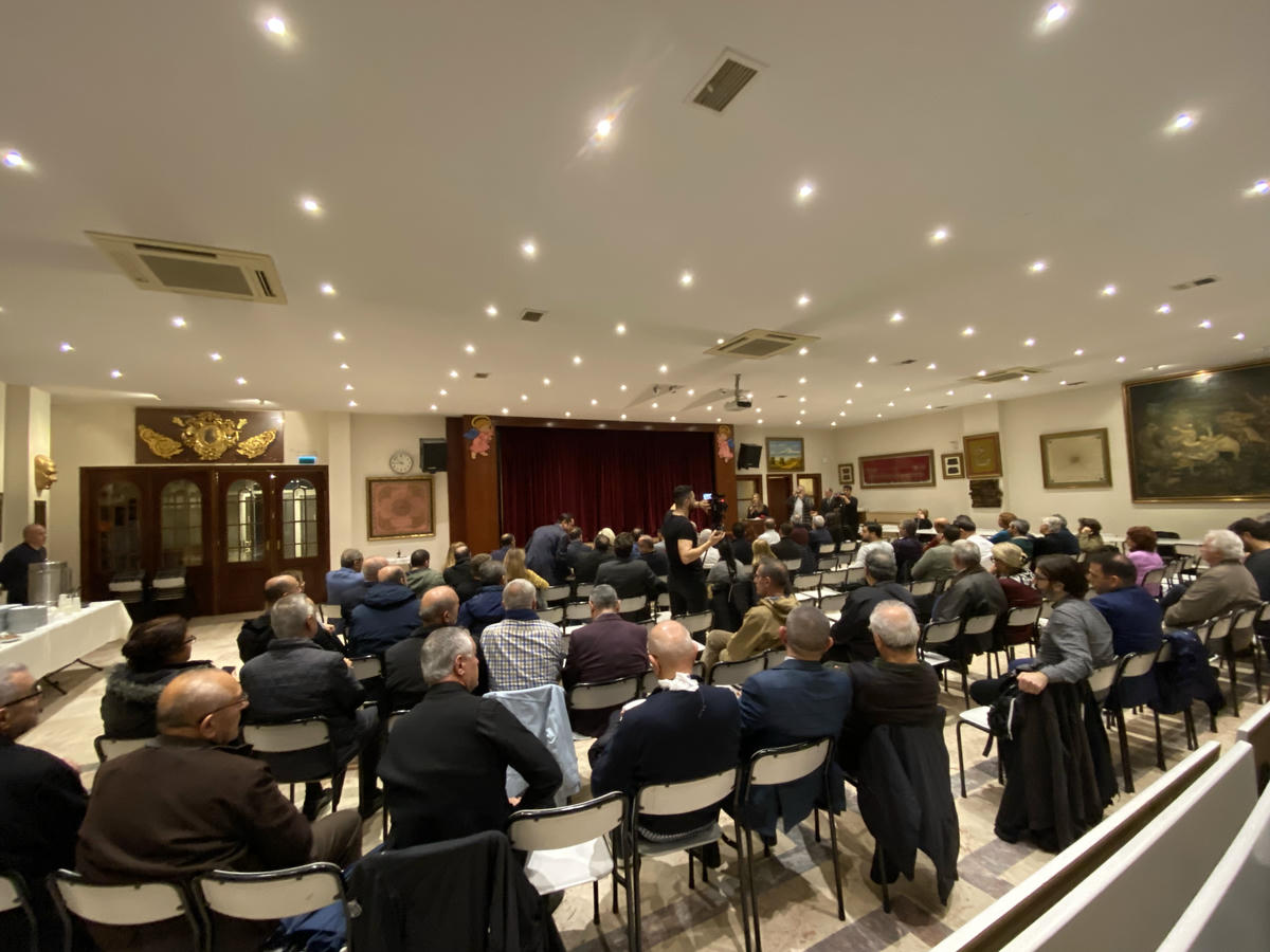 Üç  Horan için tek liste çalışmaları